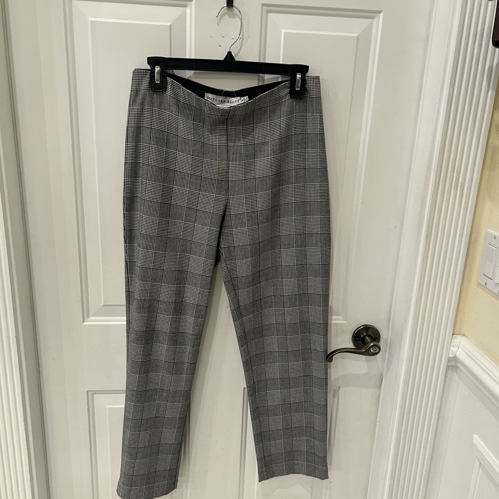 Gretchen Scott Gripeless Pull on Pant size small. Polyester rayon and spandex